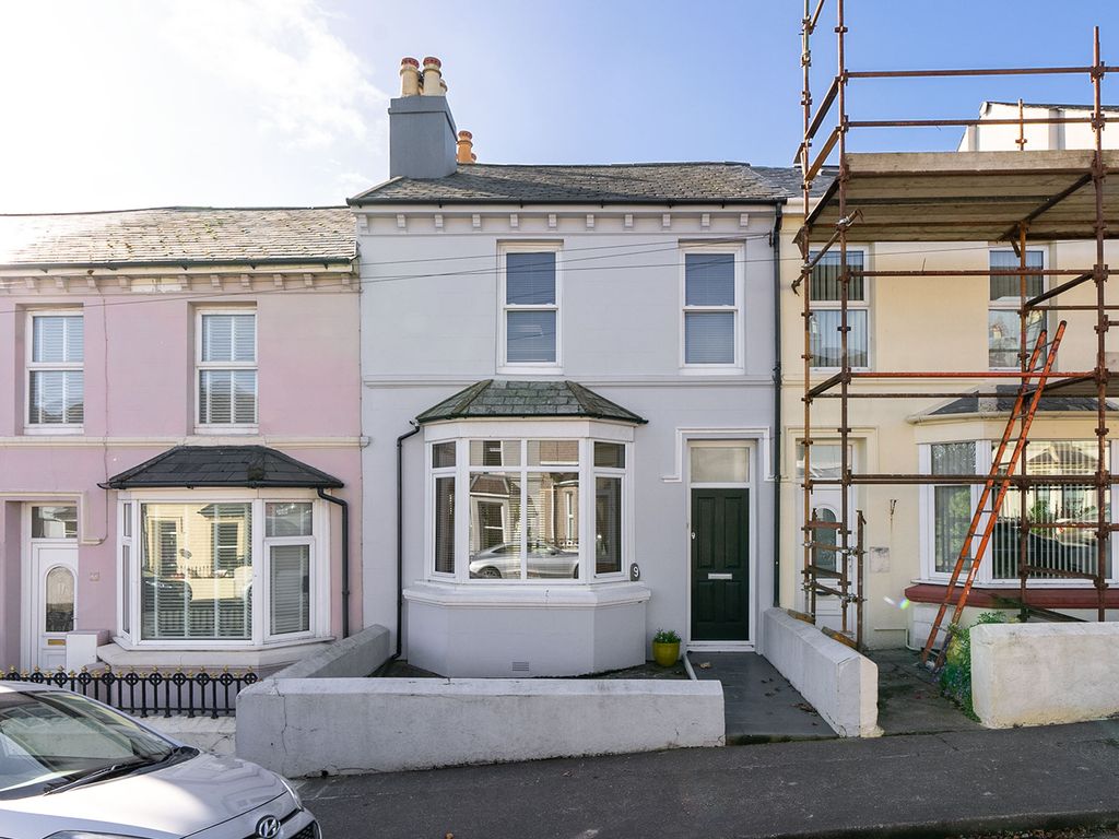 1 bed terraced house for sale in 9, Victoria Avenue, Douglas IM2, £249,950 Zoopla