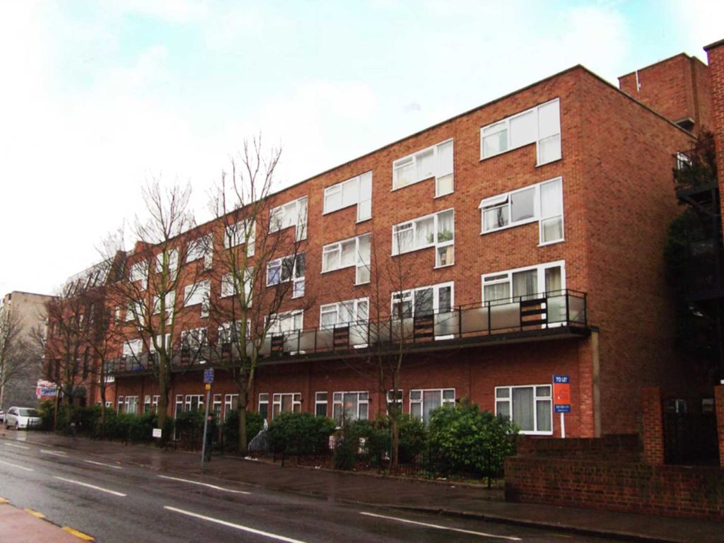1 bed flat to rent in Coombe Road, New Malden KT3 Zoopla