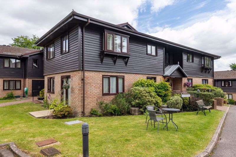 1 bed property for sale in Montargis Way, Crowborough TN6, £120,000