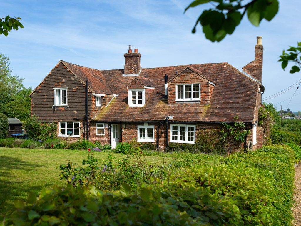 4 bed detached house for sale in Primrose Hill, Chartham Hatch