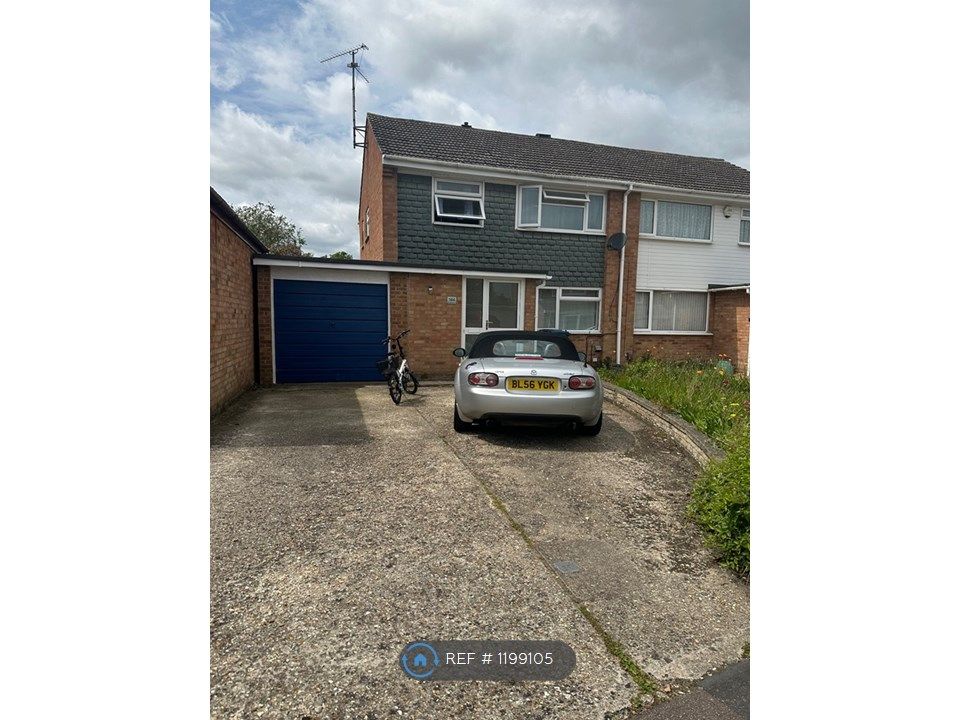 3 bed semidetached house to rent in Woodland Road, Sawston, Cambridge