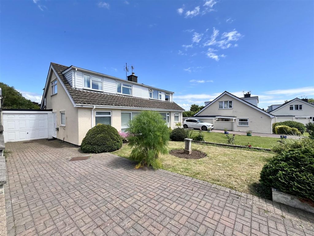 3 bed semidetached house for sale in Wayside, Worle, WestonSuperMare