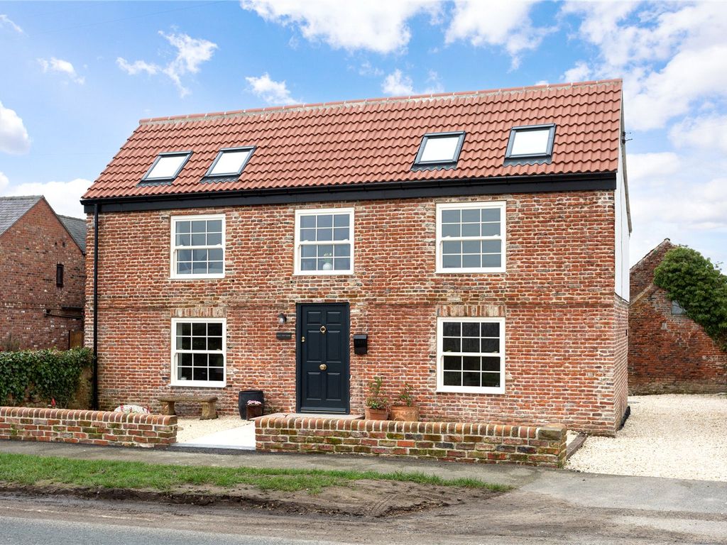 4 bed detached house for sale in Cawood Road, Stillingfleet, York YO19
