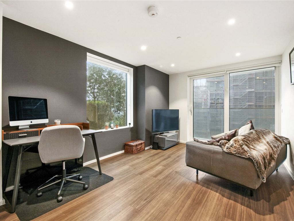 1 bed flat for sale in Copperlight Apartments, 16 Buckhold Road, Wandsworth, London SW18, £