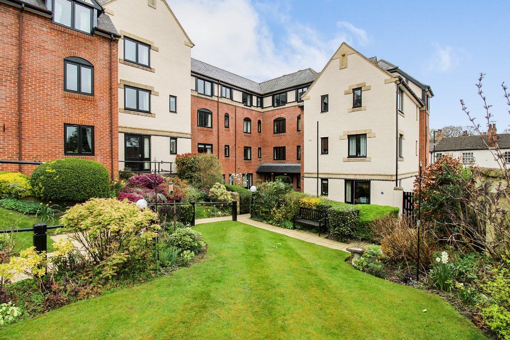 Vale Court, Knaresborough, North Yorkshire HG5  