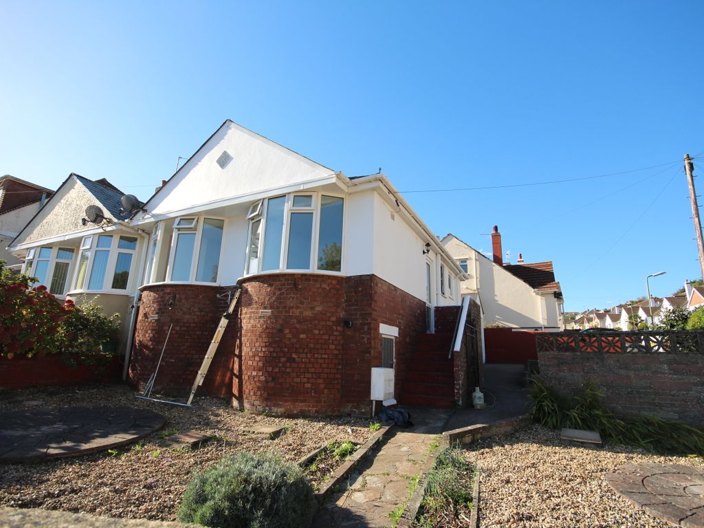 2 bed bungalow to rent in Clifton Crescent, Paignton TQ3 Zoopla