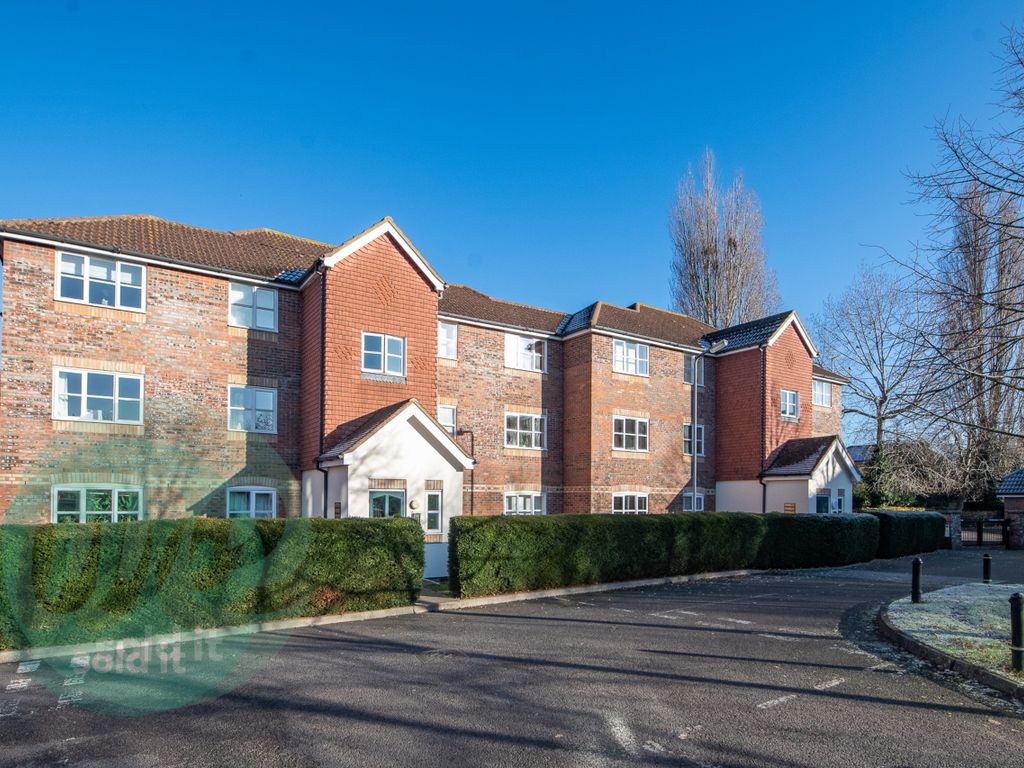 Whitehead Way, Aylesbury, Buckinghamshire HP21  