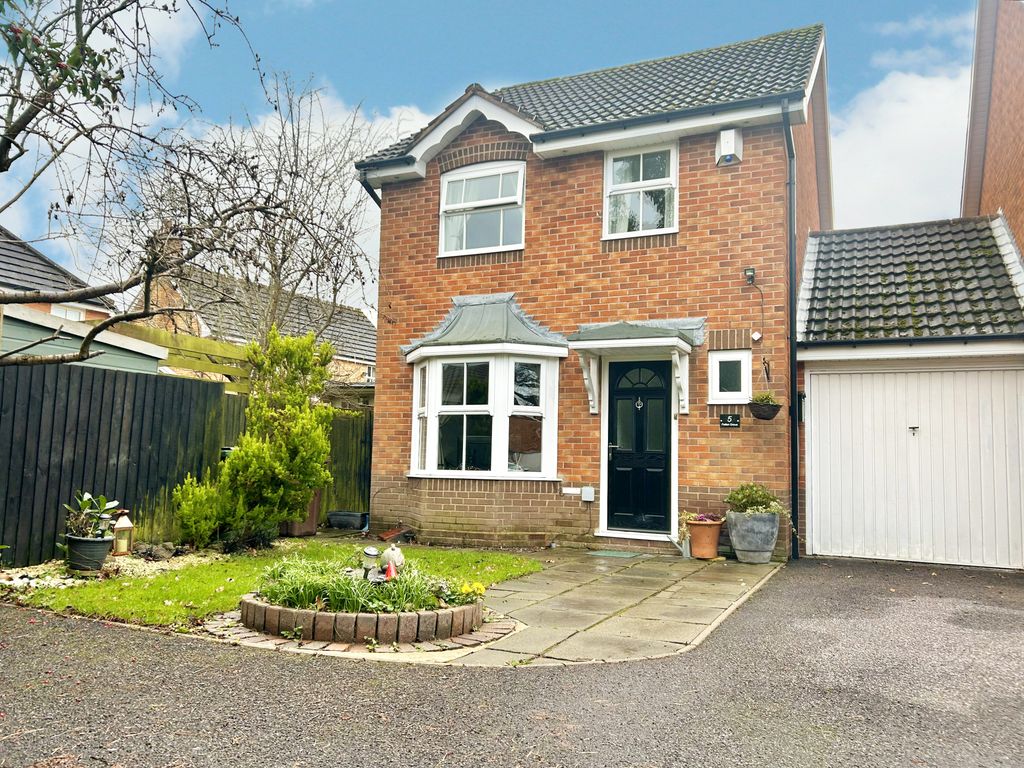 3 bed detached house for sale in Felton Grove, Solihull B91, £450,000 Zoopla