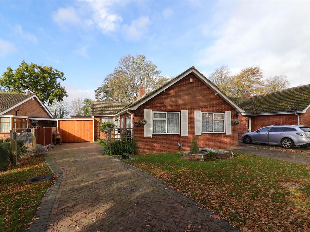 Parkside, Little Paxton, St. Neots PE19