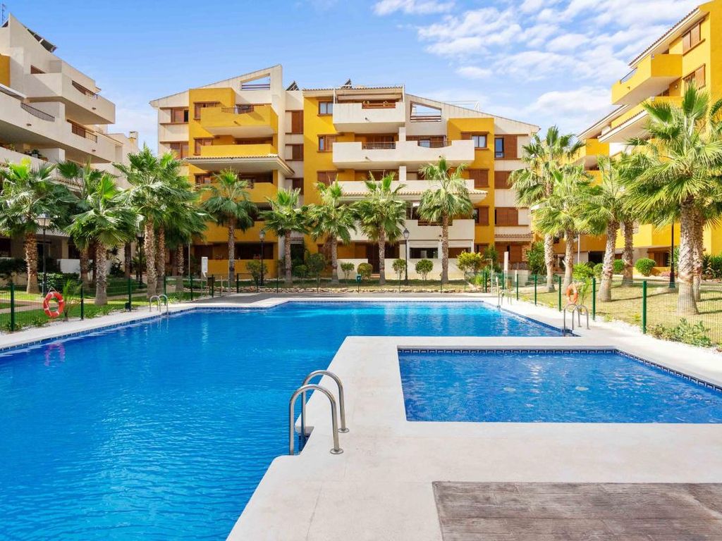 2 bed apartment for sale in Punta Prima, Alicante, Spain, £235,704 Zoopla