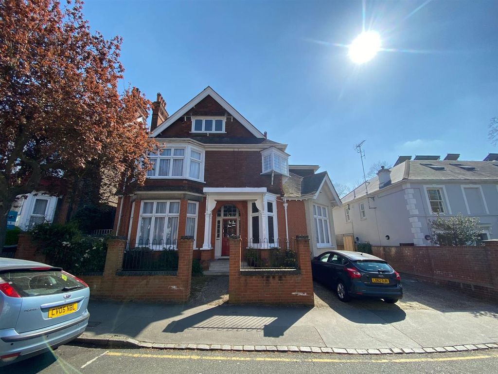 2 bed flat to rent in Mulgrave Road, Croydon CR0 Zoopla