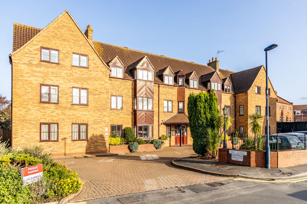 1 bed flat for sale in Willoughby Road, Boston, Lincs PE21, £49,950