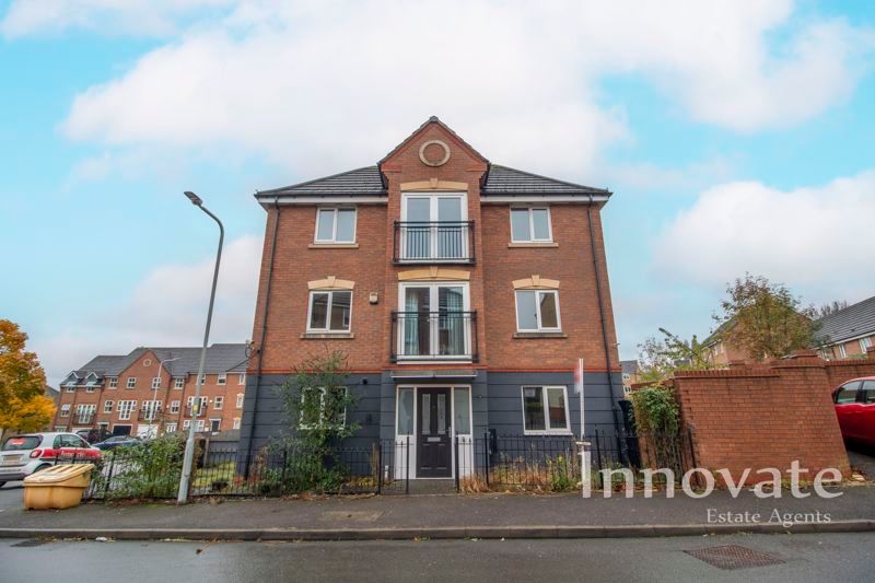 4 bed end terrace house for sale in Arbour Drive, Bilston WV14, £