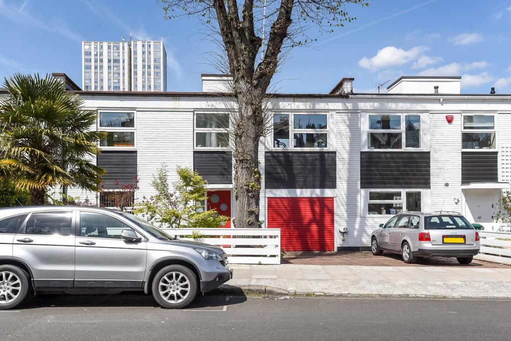 3 bed town house for sale in King Henrys Road, Primrose Hill NW3, £