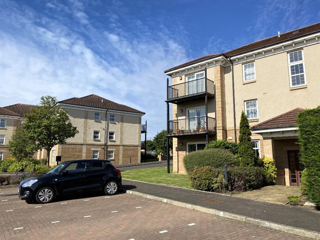 3 bed shared to rent in Malbet Park, Liberton, Edinburgh