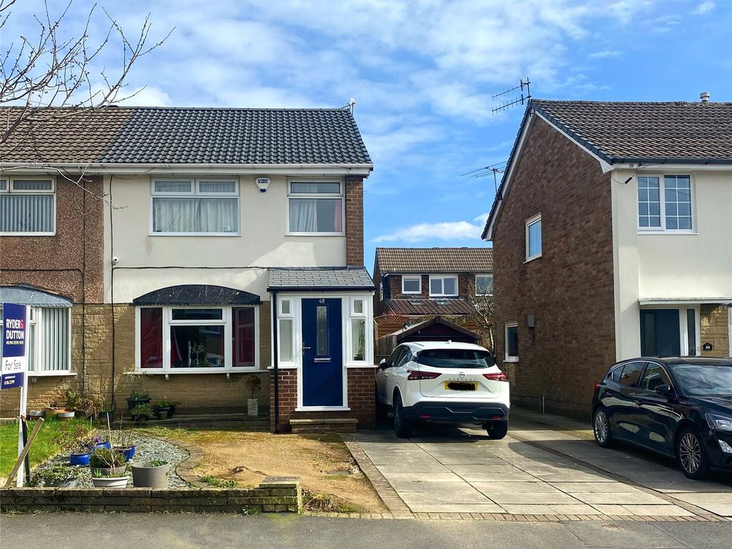 3 bed semidetached house for sale in Mercer Crescent, Helmshore