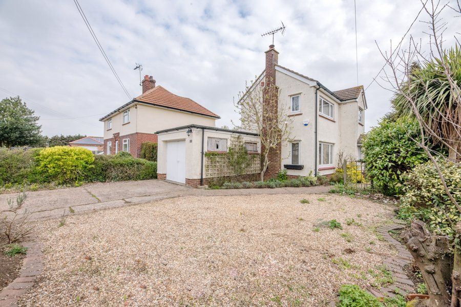 2 bed detached house for sale in Broad Road, Wickham Market, Woodbridge