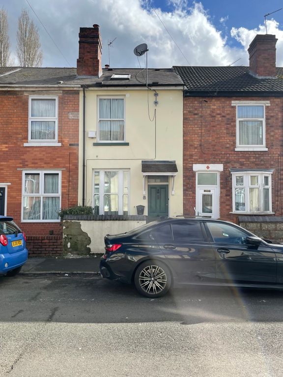2 bed terraced house to rent in Leicester Street, Wolverhampton WV6, £