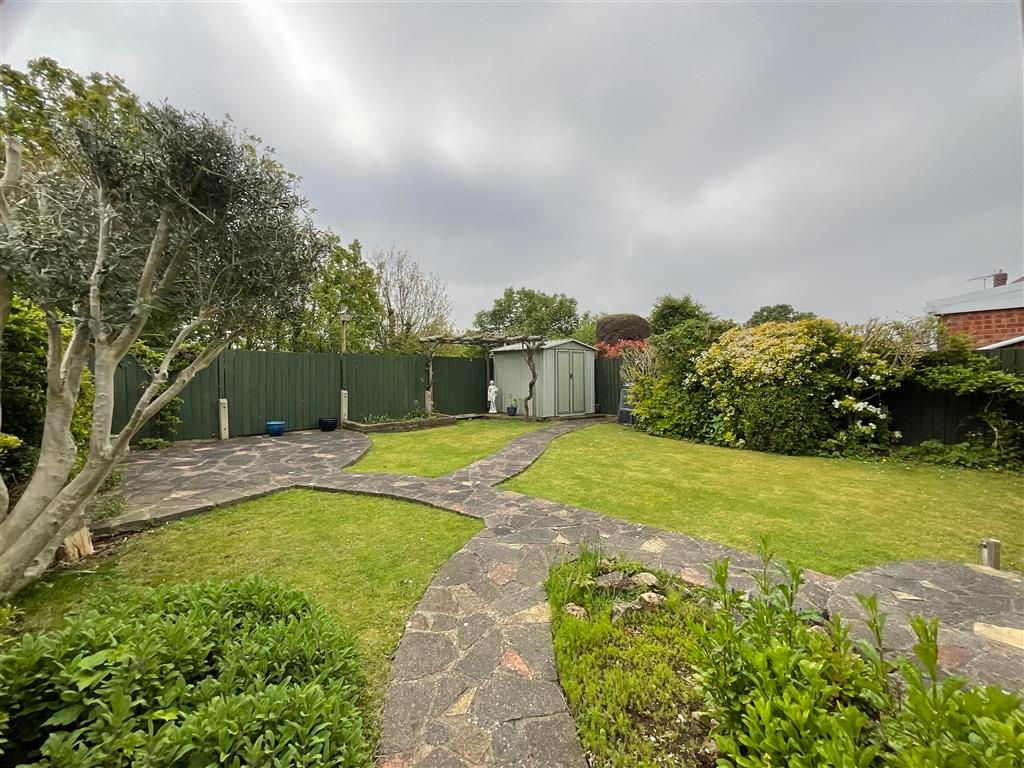 2 bed detached bungalow for sale in Freda Close, Broadstairs, Kent CT10