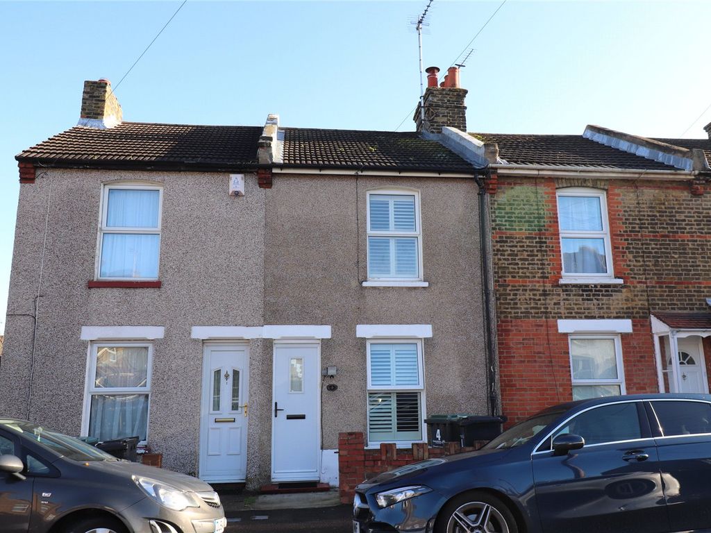 2 bed terraced house for sale in Mead Road, Gravesend DA11 Zoopla