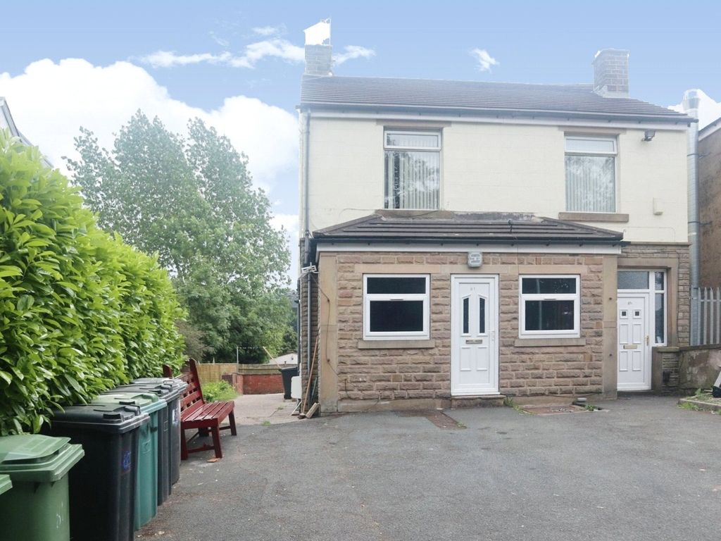 2 bed flat to rent in Longley Road, Almondbury, Huddersfield HD5 Zoopla