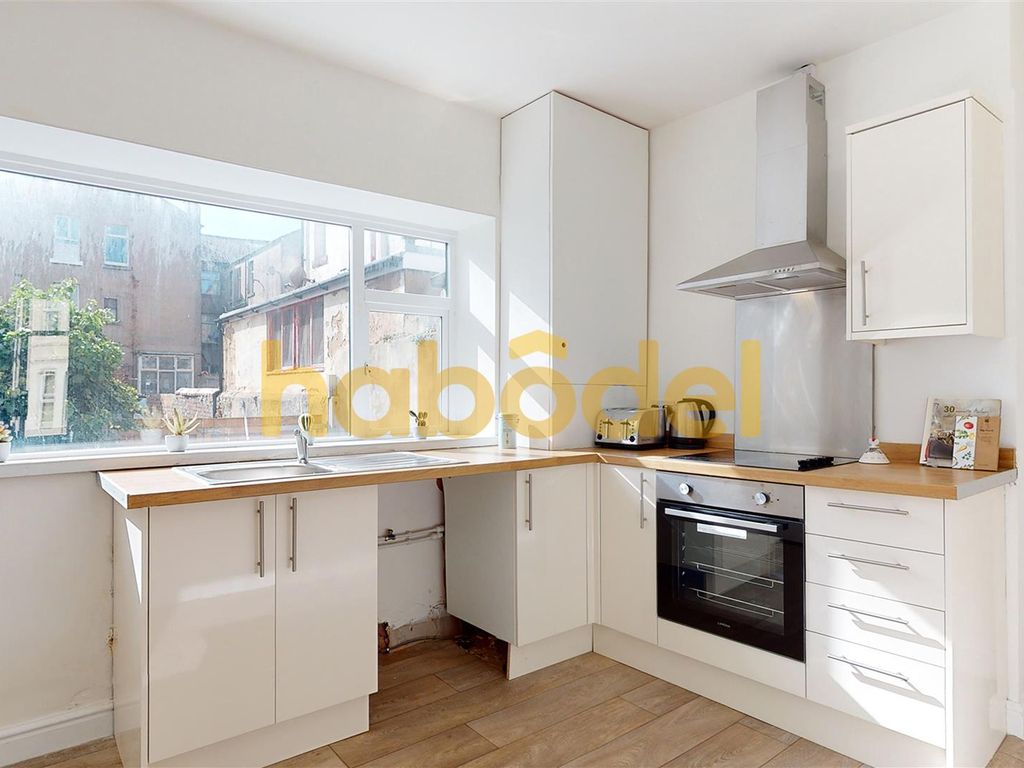 Studio to rent in Trafalgar Road, Blackpool FY1 Zoopla