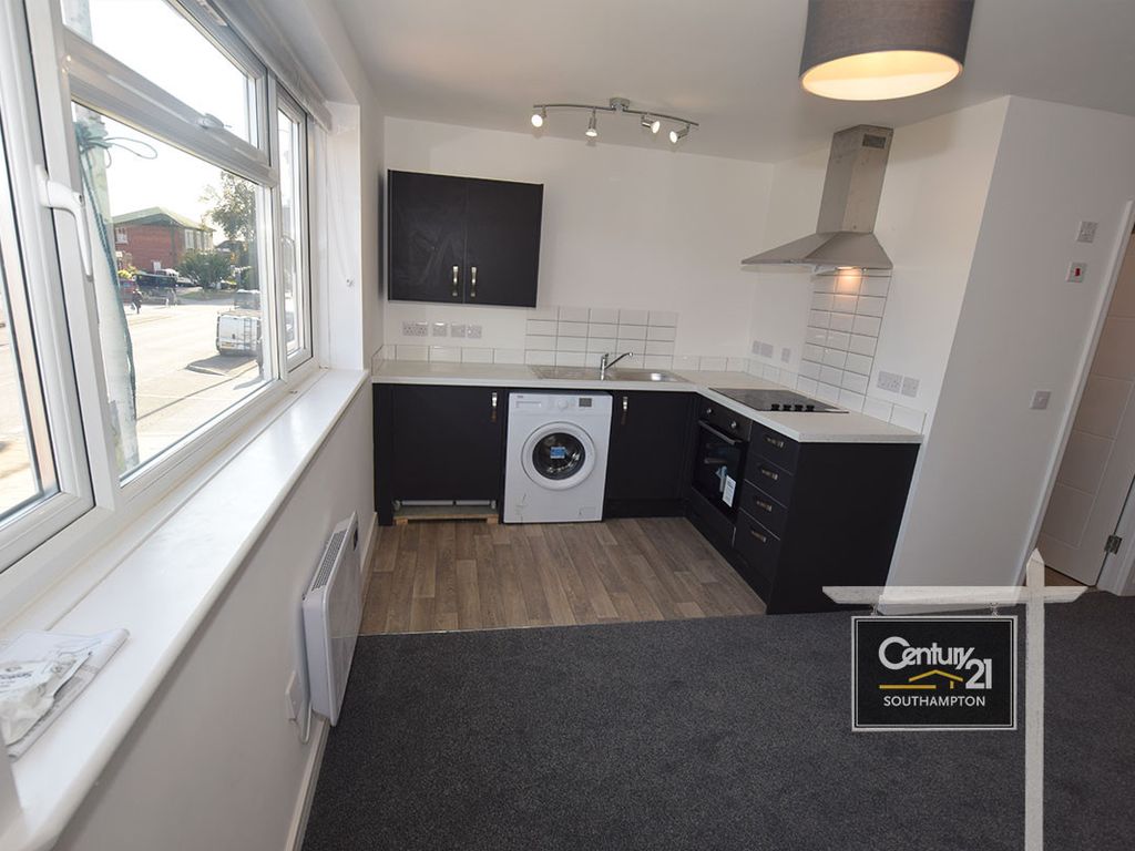 1 bed flat to rent in Ref R153715, Shirley Road, Southampton SO15