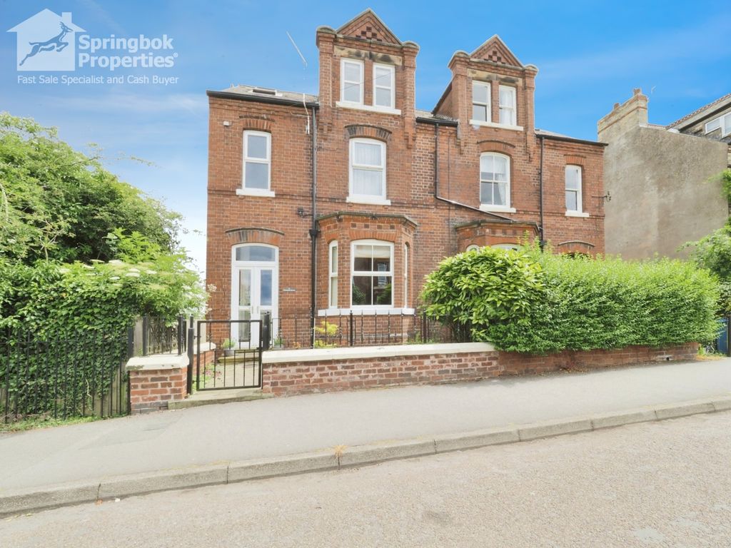 3 bed semidetached house for sale in Victoria Road, Retford