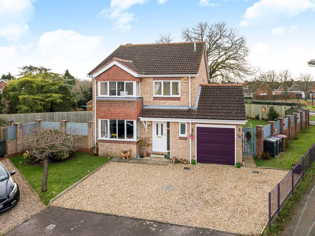 4 bed detached house for sale in Peterborough Way, Sleaford NG34 Zoopla