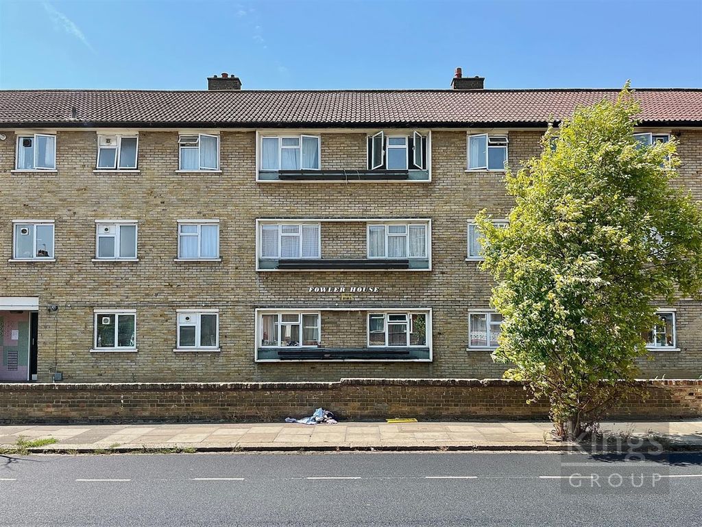 South Grove, London N15