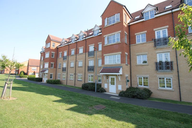 2 bed flat to rent in Longleat Walk, Ingleby Barwick, StocktonOnTees