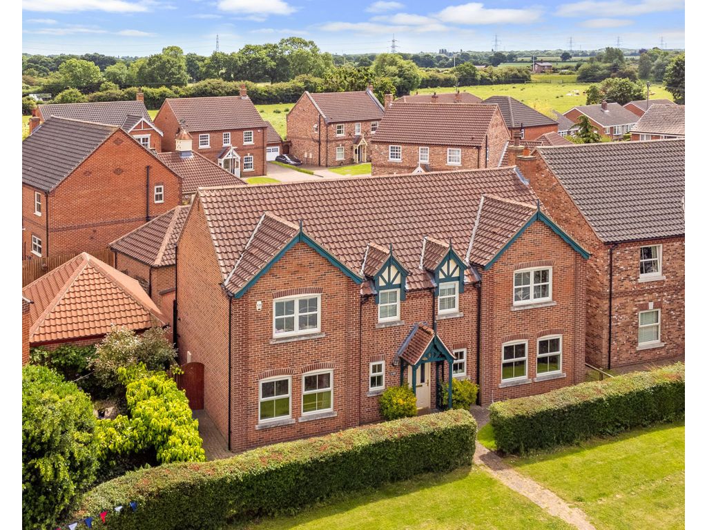 6 bed detached house for sale in Bridge Farm, Pollington, Goole DN14 Zoopla
