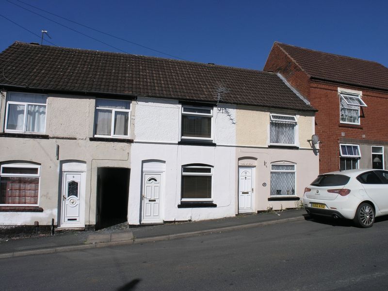 2 bed terraced house for sale in Crabbe Street, Lye, Stourbridge DY9