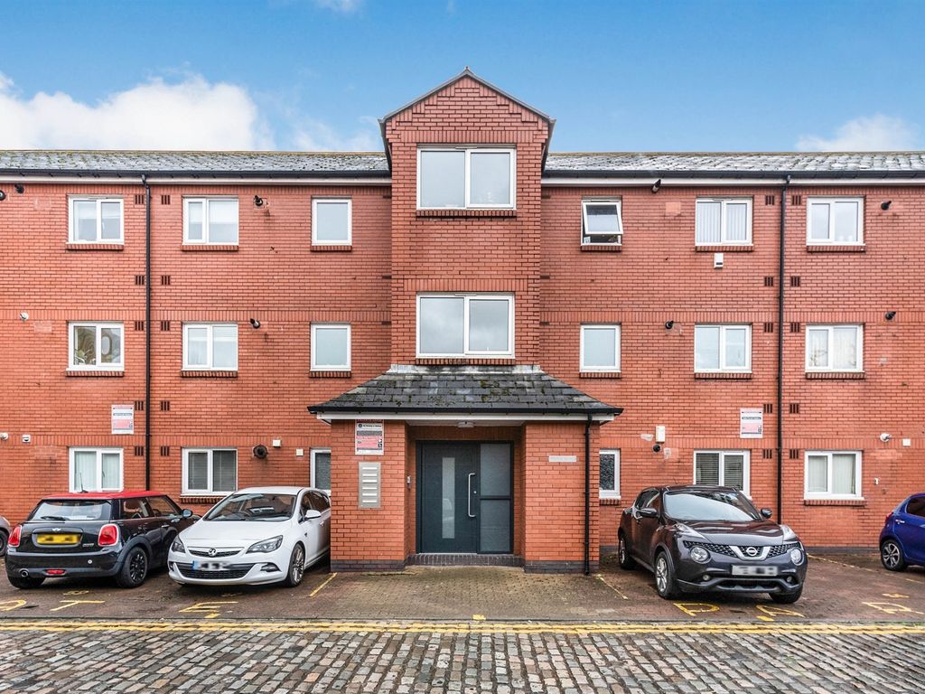 1 bed penthouse for sale in Victoria Quay, Maritime Quarter, Swansea