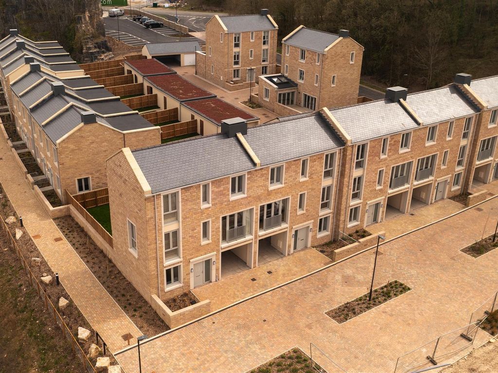 New home, 4 bed town house for sale in Matlock Spa Road, Matlock