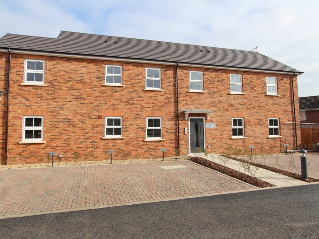1 bed flat to rent in Stanbridge Road, Leighton Buzzard LU7, £925 pcm