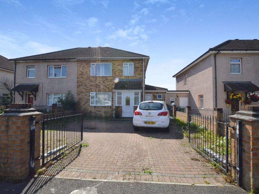 4 bed semidetached house for sale in Cedar Road, Eastleigh SO50 Zoopla