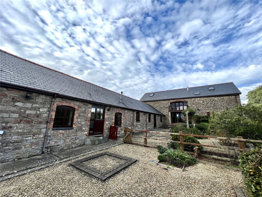 6 bed detached house for sale in Leechpool Holdings, Portskewett, Caldicot, Gwent NP26 Zoopla