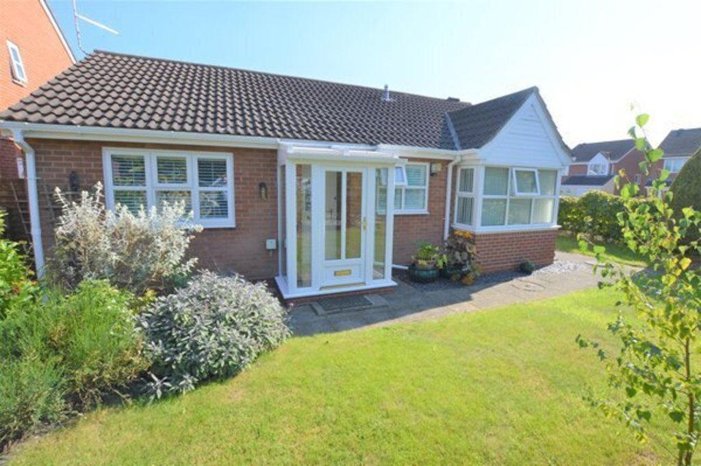 2 bed detached bungalow for sale in Country Meadows, Market Drayton