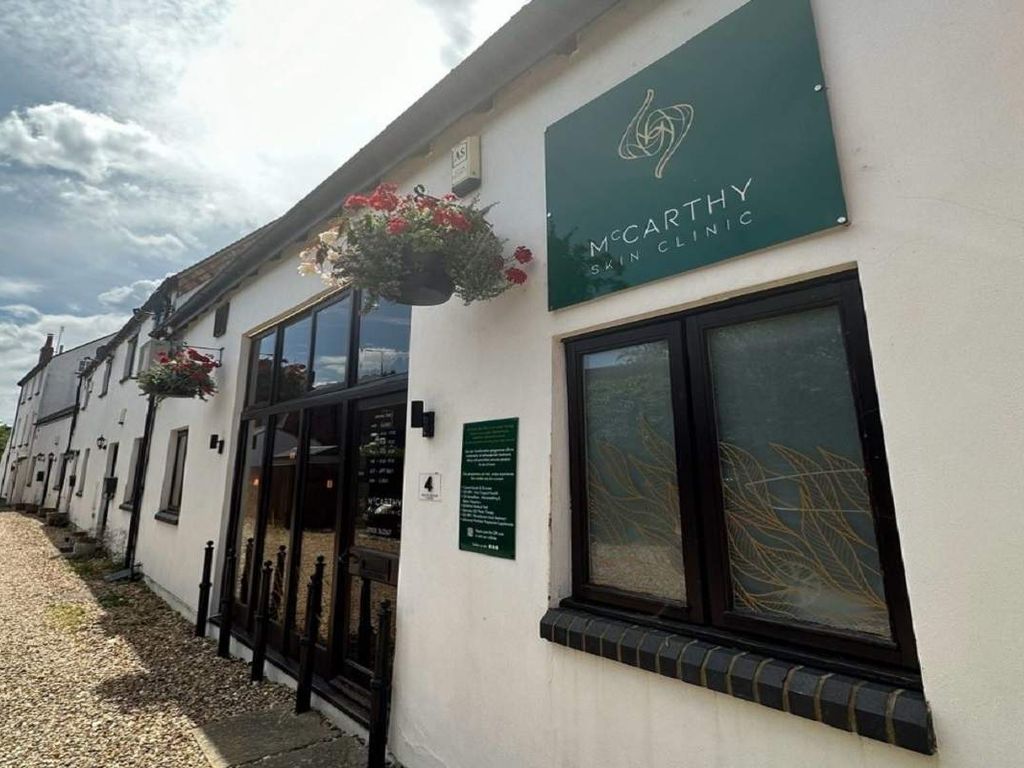 Property for sale in Milton Keynes, England, United Kingdom MK11, £