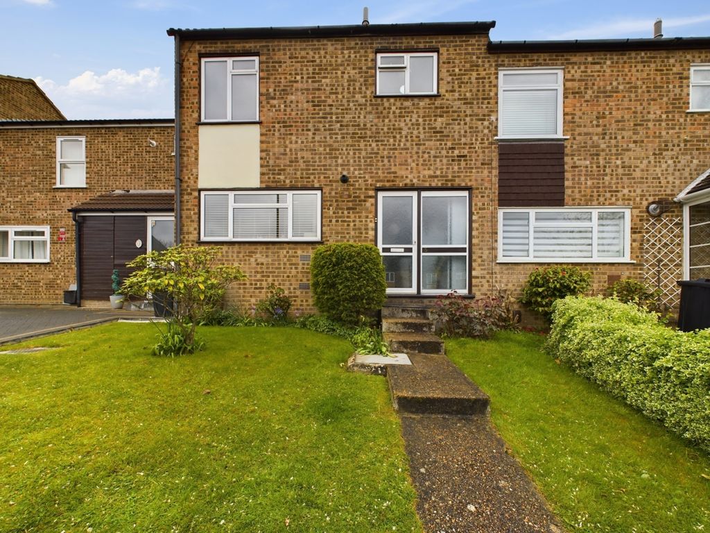3 bed terraced house for sale in Larkspur Close, Orpington BR6, £475,000 Zoopla