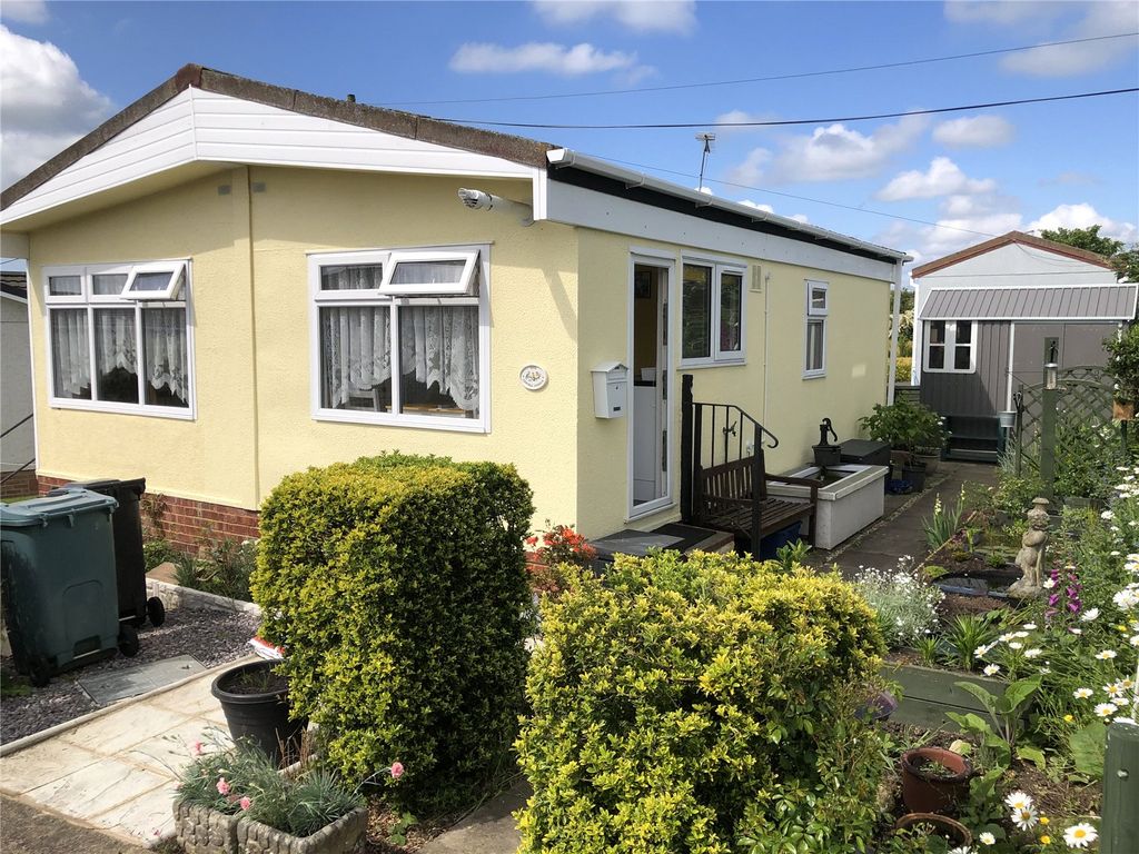 2 bed property for sale in Central Avenue, Althorne, Chelmsford, Essex ...