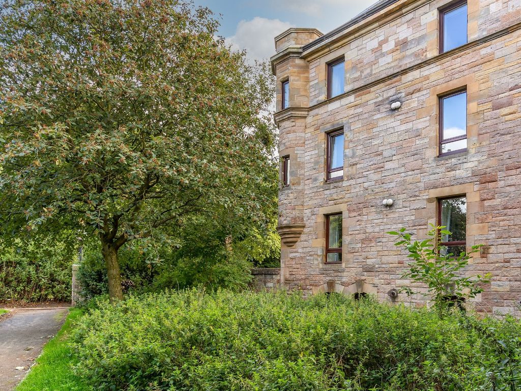 3 bed flat for sale in East Parkside, South Side, Edinburgh EH16 Zoopla