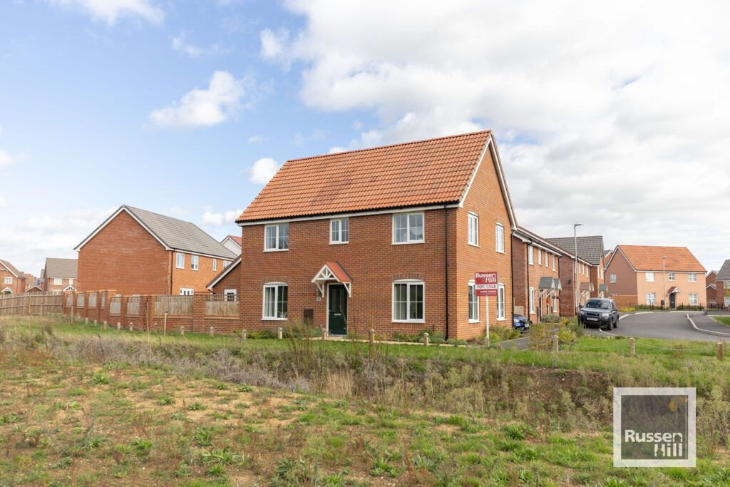 4 bed detached house for sale in Apollo Crescent, Norwich NR5 Zoopla