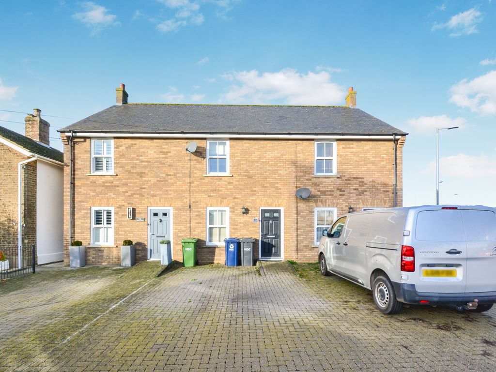 2 bed terraced house for sale in Station Road, St. Neots PE19, £240,000