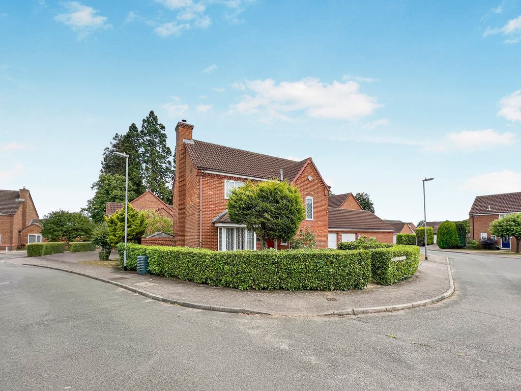 4 bed detached house for sale in Freemantle Court, Eaton Socon, St