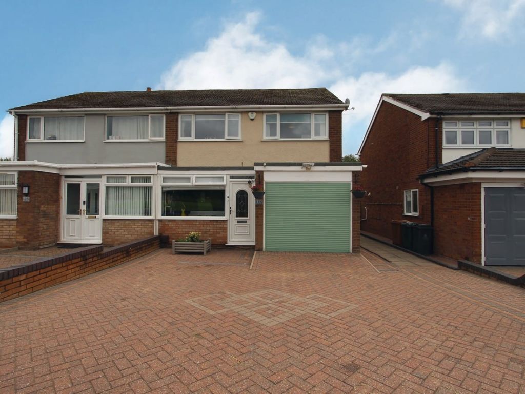 3 bed semidetached house for sale in Aldridge Road, Streetly, Sutton