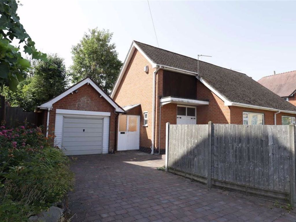 2 bed detached bungalow for sale in Mount Road, Hinckley LE10 Zoopla