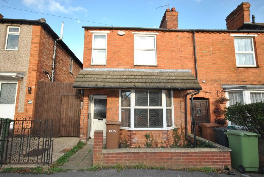 44 Gisburne Road, Wellingborough, Northamptonshire NN8