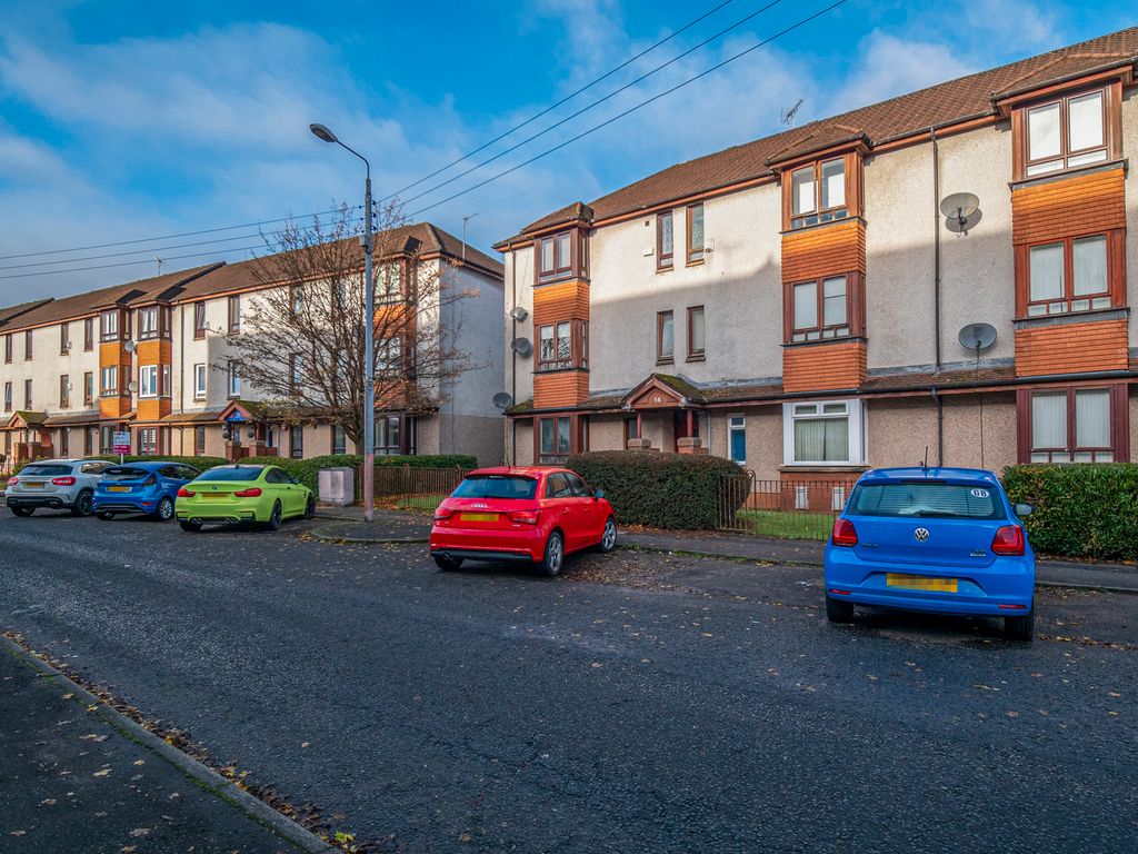 14 Elmvale Row, Springburn G21  